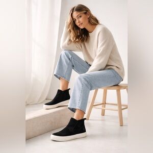 Timberland Skyla Bay Black Suede Pull-On Sneaker Boots Women’s 7